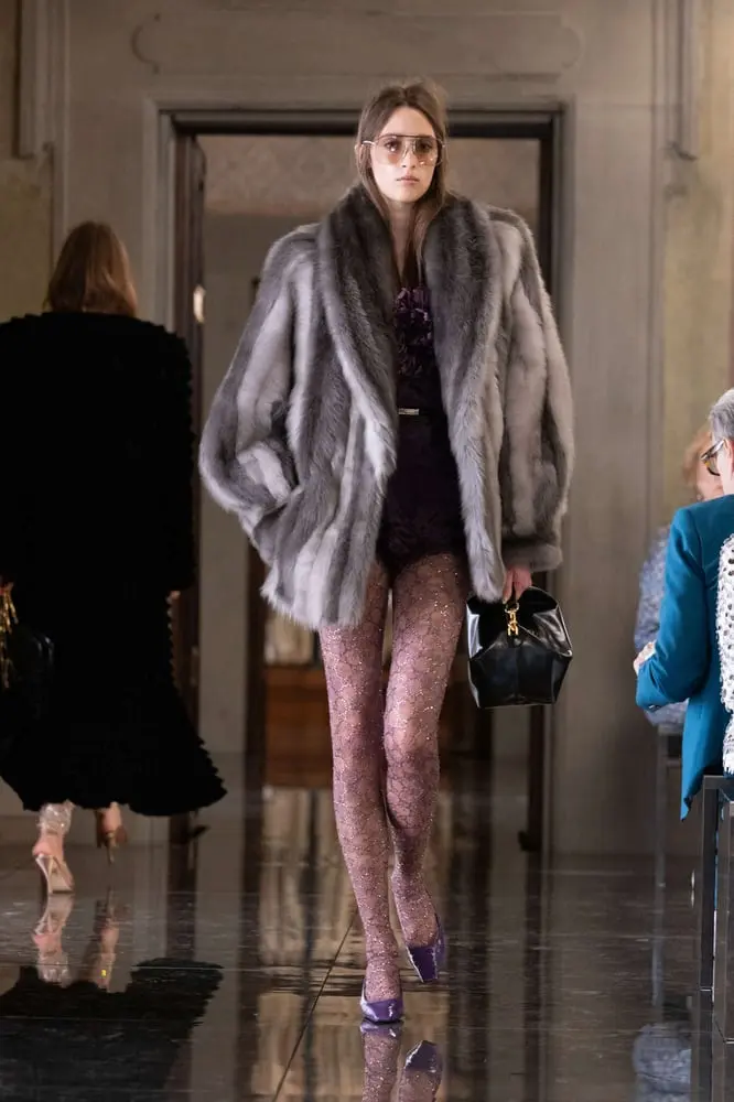 Kering : réduire la dépendance à Gucci et renforcer les synergies selon le PDG