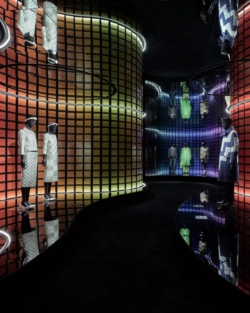 The visionary fashion room