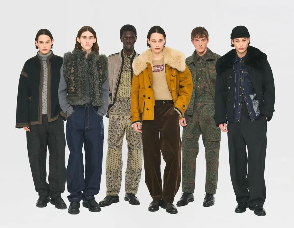 Modèles portant la collection chic bohème d'Antik Batik lors du salon Pitti Uomo 109