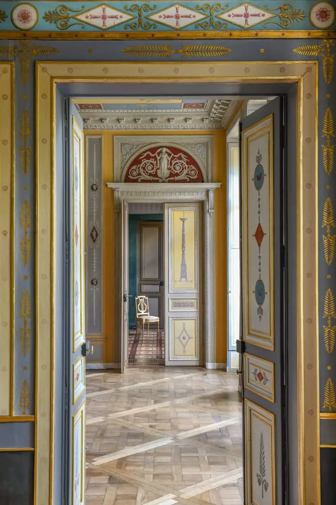 Bourrienne Paris X is largely inspired by the Hôtel de Bourrienne